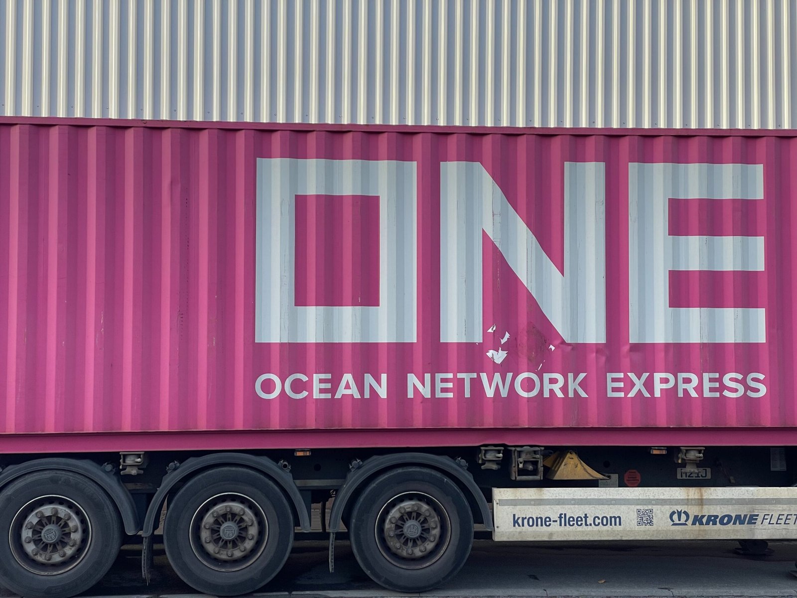 Dubai Bangladesh Door to Door Service: Convenient Shipping Solutions between UAE and Bangladesh